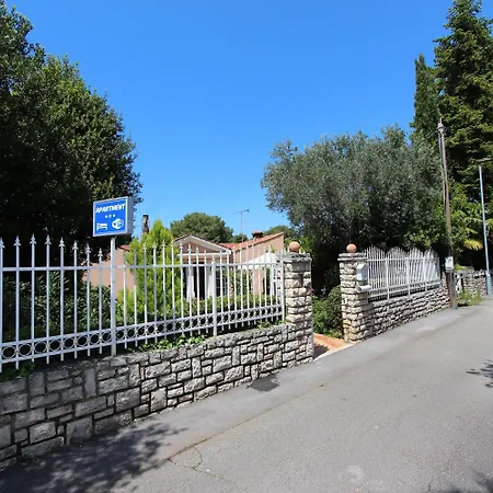 Lucu Apartman Rovinj