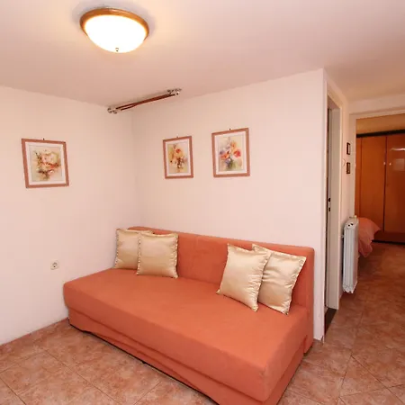 Lucu Apartman Rovinj