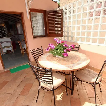 Apartment Lucu *
