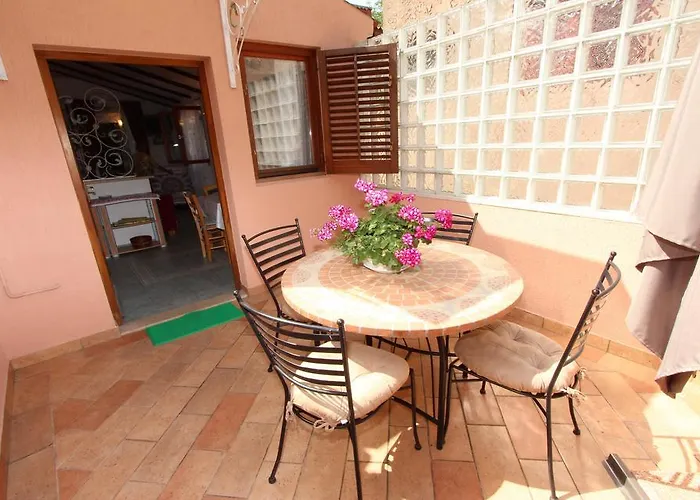 Apartment Lucu *
